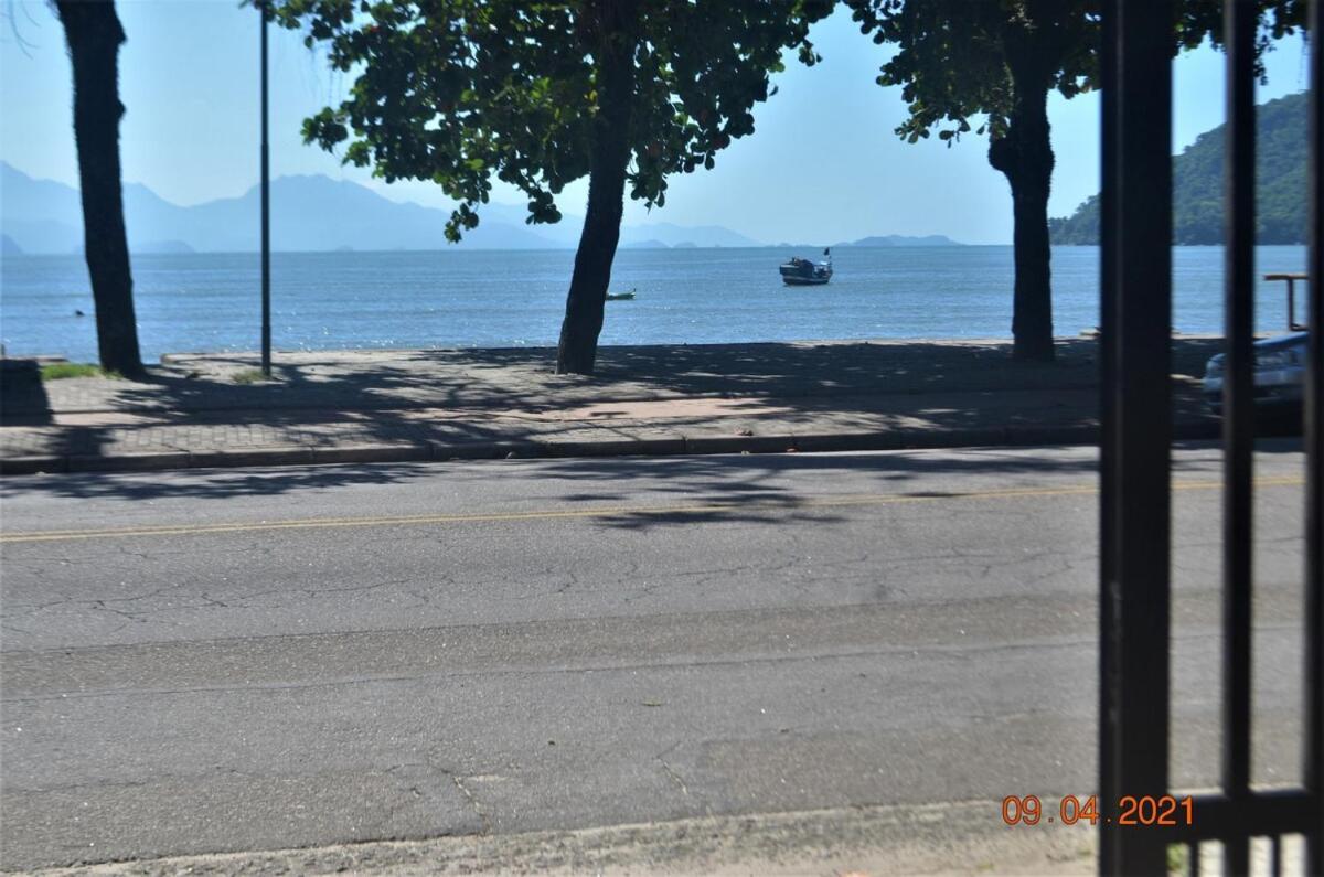 Ubatuba Casa Frente Marヴィラ エクステリア 写真